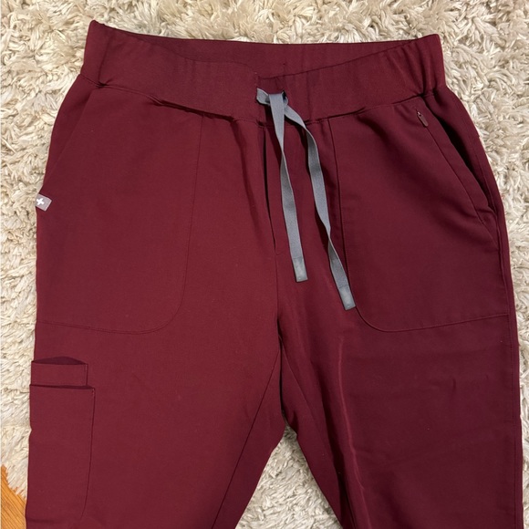 Maroon Figs Joggers - Picture 2 of 3